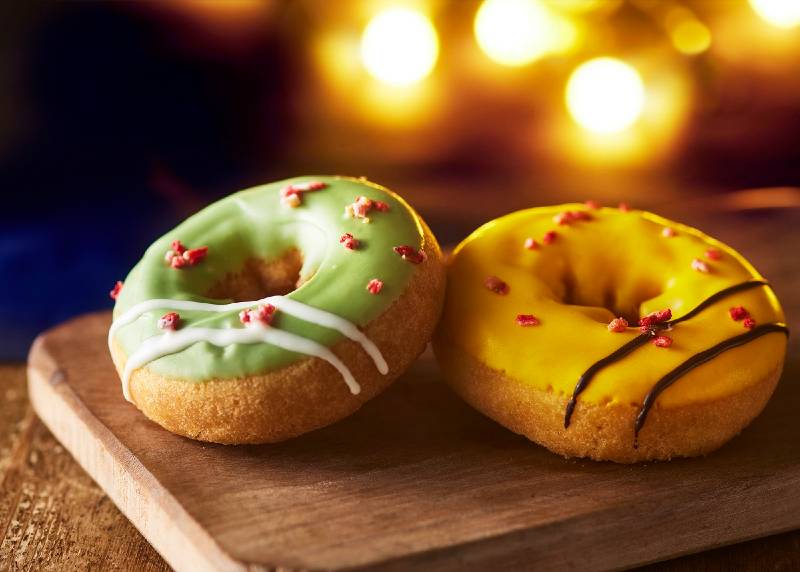 スリザリン リング/ハッフルパフ リング 各320円(税込352円)