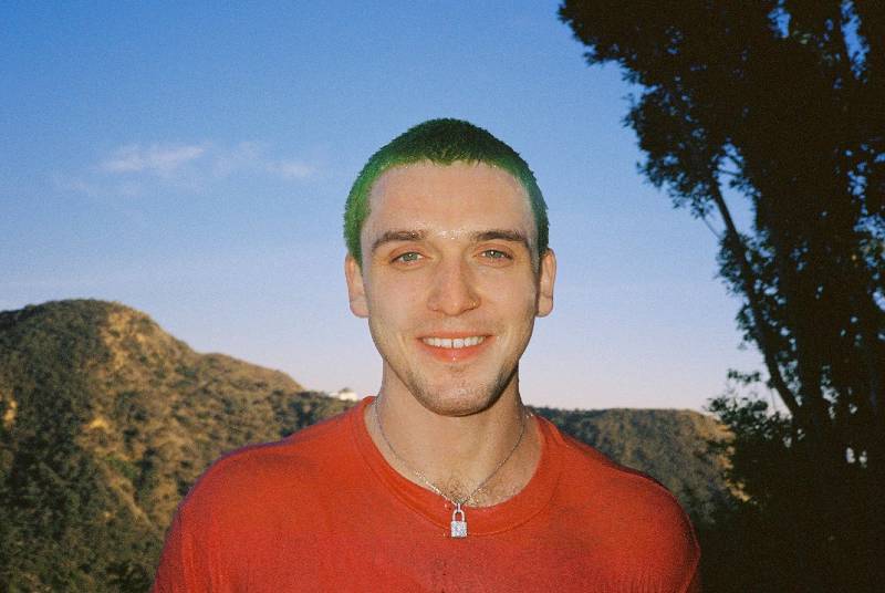 Lauv:Photo Cred - Vince Aung