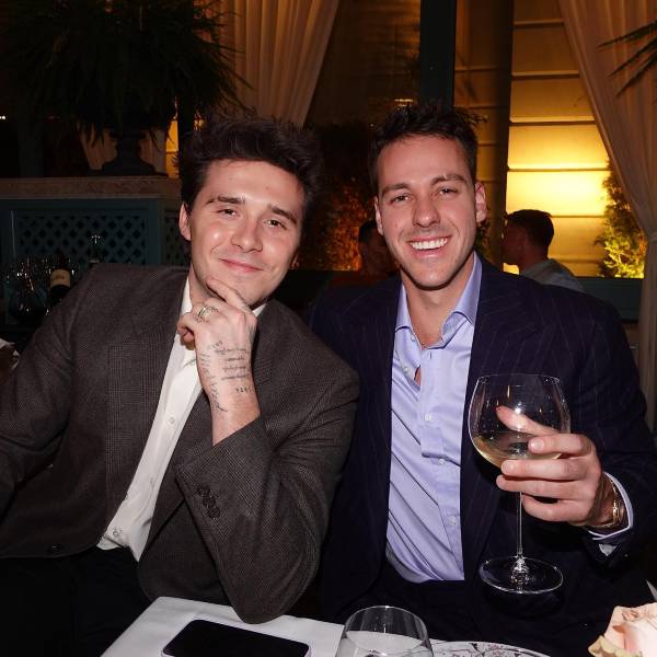 ブルックリン・ベッカム(左)、ブラッドリー・ペルツ Photo: @nicolaannepeltzbeckham / Instagram