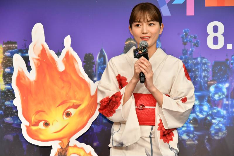 川口春奈