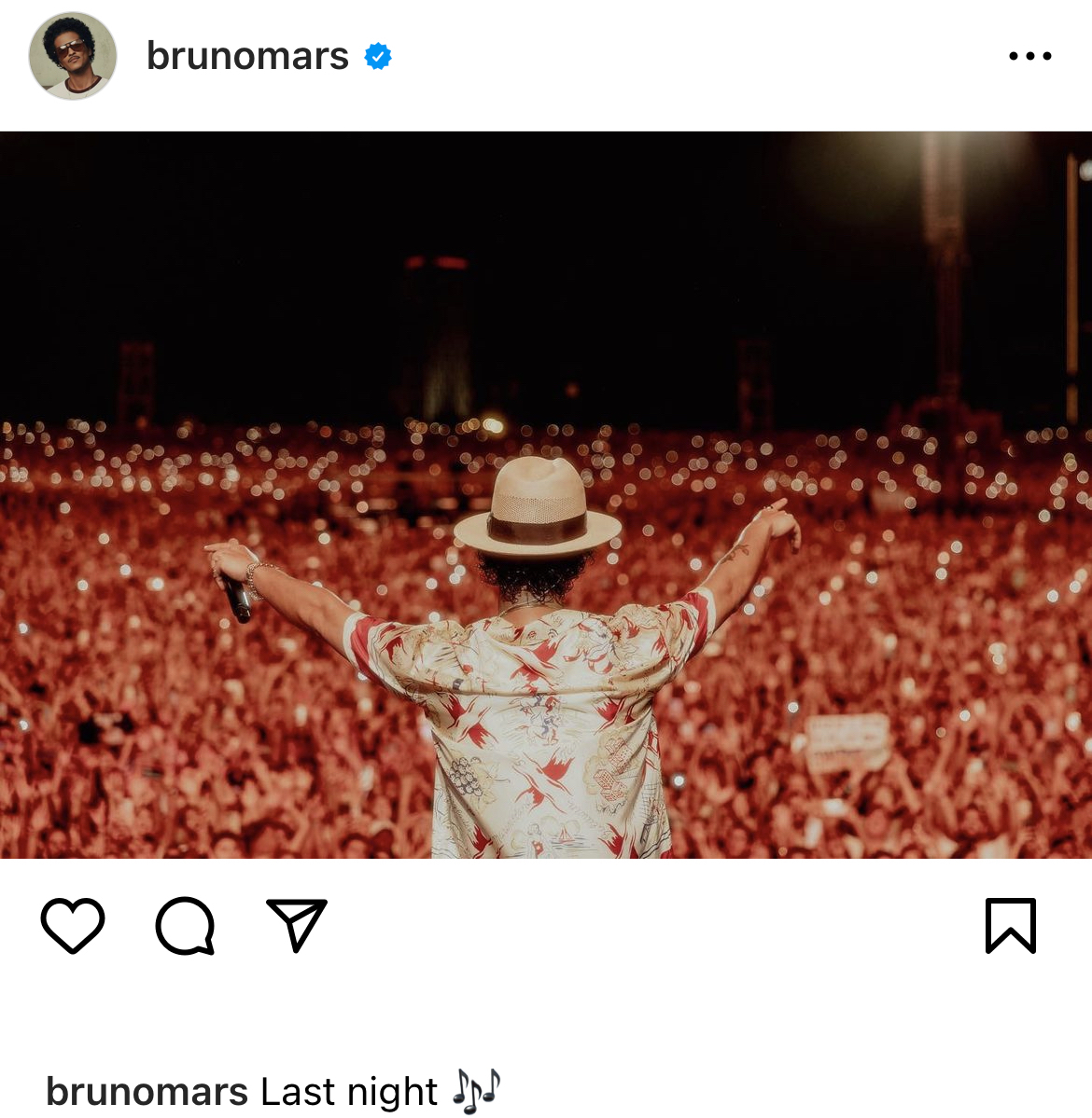 水曜の公演後は平穏にインスタを更新していたが… (@brunomars / Instagram)