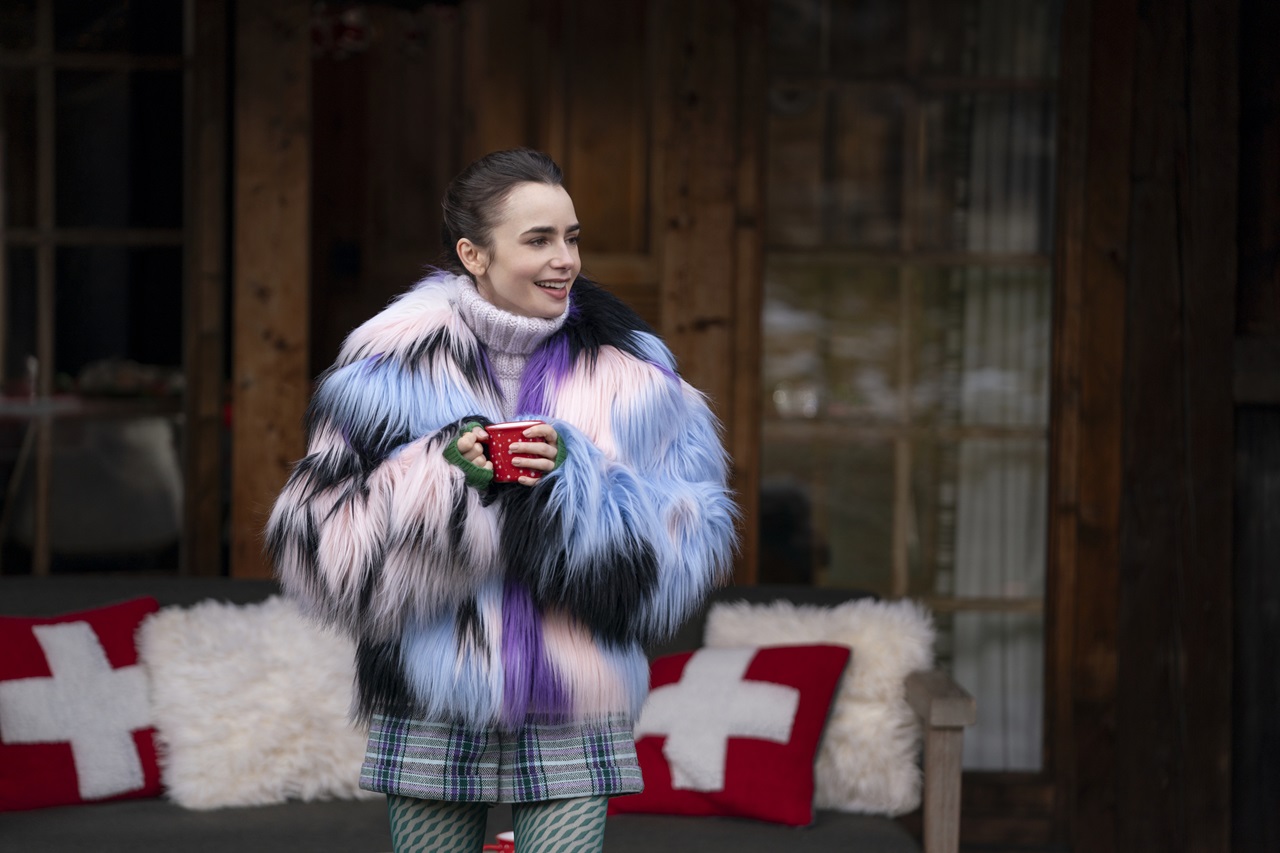 Netflixシリーズ「エミリー、パリへ行く」シーズン1～4 独占配信中（Netflix）
